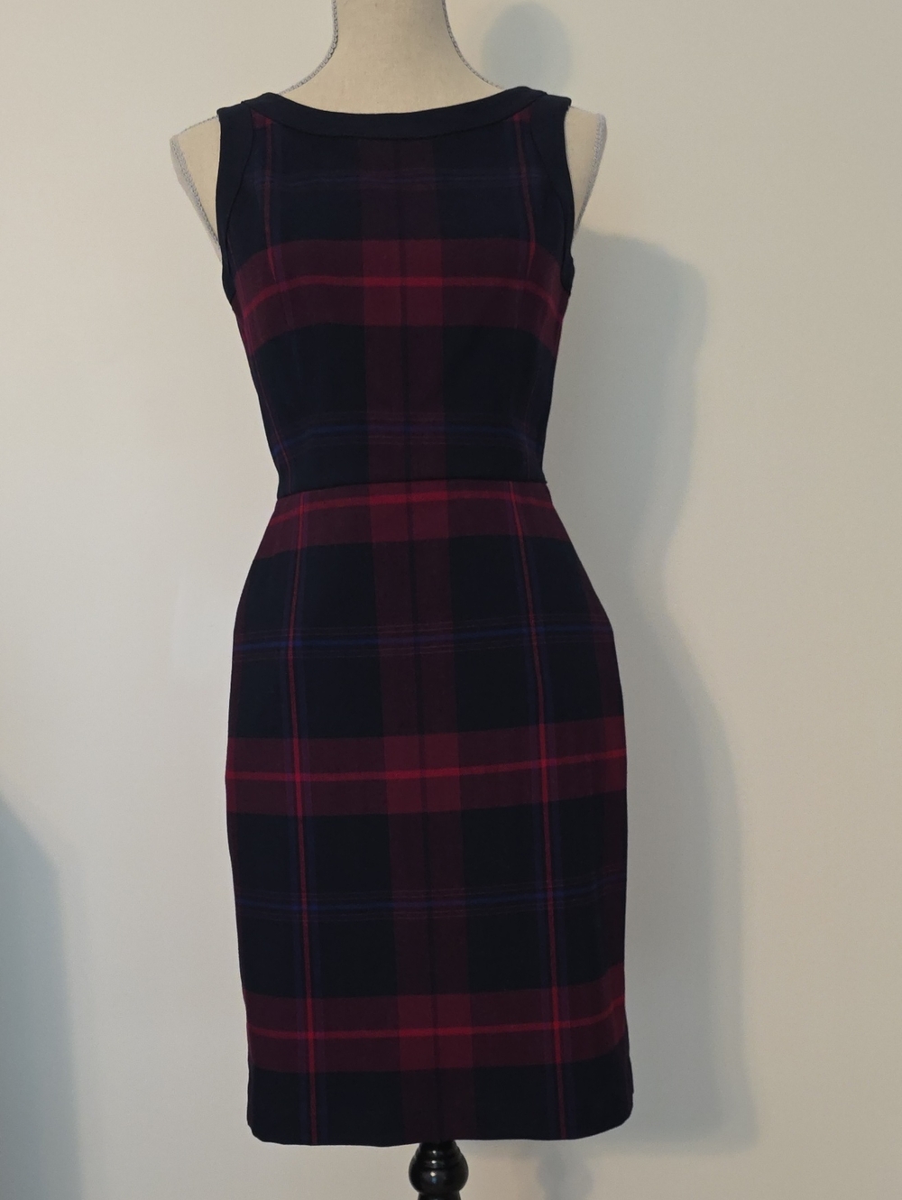 Tommy Hilfiger Navy and Burgundy Plaid Midi Sheath Dress Size 2